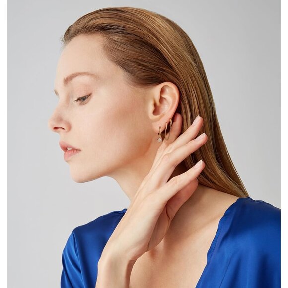 3-4 Hole Cartilage Stud Earrings Set for Women Dainty Gold Earrings 14k Gold - Picture 6 of 7